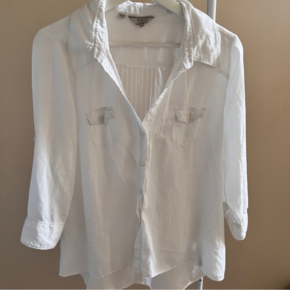 100% rayon button up - Picture 2 of 8